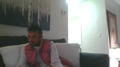 Mercedes190d online show from 17, 1, 2026