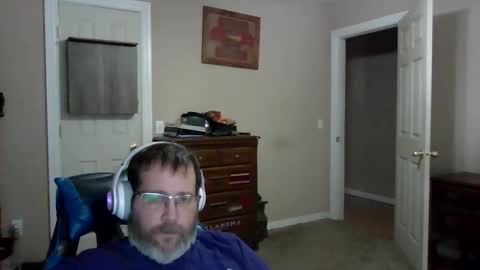 Snapshot of mercer1977 chatting on 6, 1, 2026 mercer1977 online show from 6, 1, 2026