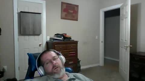 Snapshot of mercer1977 chatting on 10, 1, 2026 mercer1977 online show from 10, 1, 2026