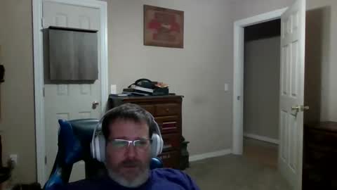 Snapshot of mercer1977 chatting on 4, 3, 2026 mercer1977 online show from 4, 3, 2026