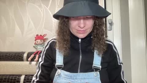 Snapshot of meri_love chatting on 4, 7, 2026 Meri Love online show from 4, 7, 2026