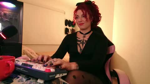 Snapshot of merida__freckles chatting on 19, 5, 2026 Miss Freckles online show from 19, 5, 2026