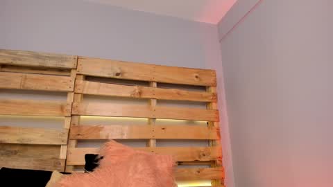 Merida  online show from 23, 1, 2025