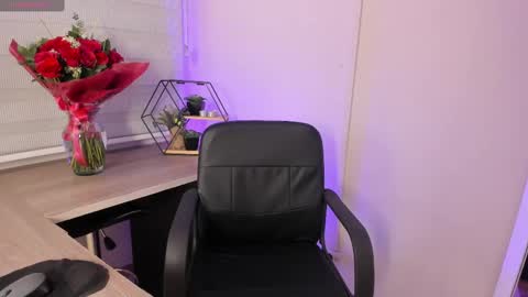 Merida  online show from 15, 2, 2025