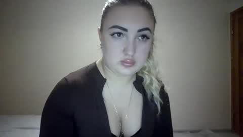 Snapshot of meriwoulders chatting on 25, 4, 2026 MeriWoulders online show from 25, 4, 2026