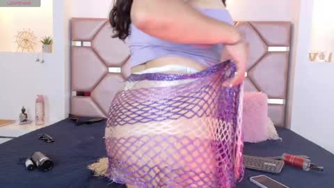 Snapshot of merlia_02 chatting on 11, 4, 2026 Merlia online show from 11, 4, 2026