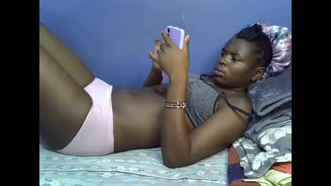 merlin_queen online show from 12, 11, 2025