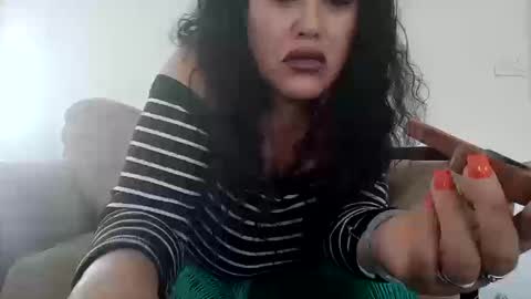 Snapshot of mermaidonland25 chatting on 17, 10, 2025 mermaidonland25 online show from 17, 10, 2025