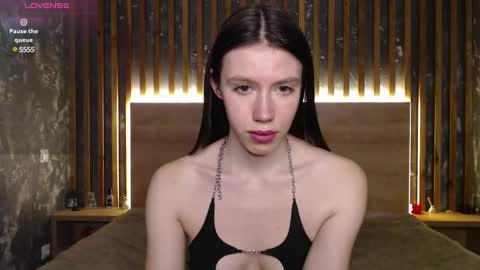 Snapshot of merry_sweets chatting on 22, 2, 2025 Emilia online show from 22, 2, 2025