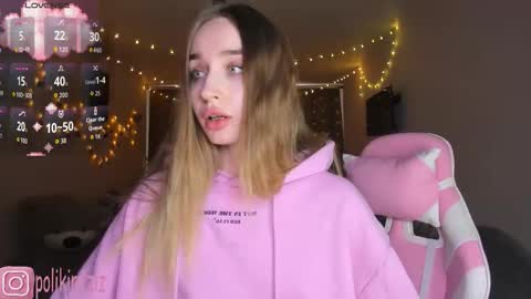 Snapshot of merryl_clark chatting on 17, 1, 2026 Sara online show from 17, 1, 2026