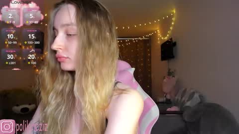 Snapshot of merryl_clark chatting on 19, 1, 2026 Sara online show from 19, 1, 2026