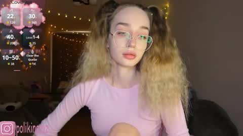 Snapshot of merryl_clark chatting on 3, 2, 2026 Sara online show from 3, 2, 2026