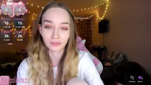 Snapshot of merryl_clark chatting on 12, 2, 2026 Sara online show from 12, 2, 2026