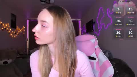 Snapshot of merryl_clark chatting on 17, 3, 2026 Sara online show from 17, 3, 2026