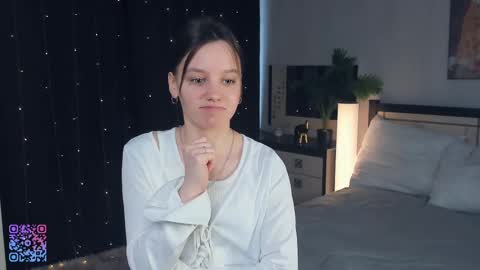 Lollita online show from 3, 3, 2025