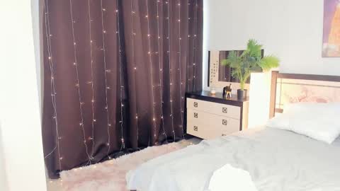 Lollita online show from 5, 3, 2025