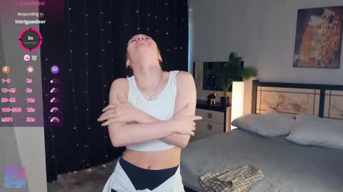 Lollita online show from 6, 3, 2025