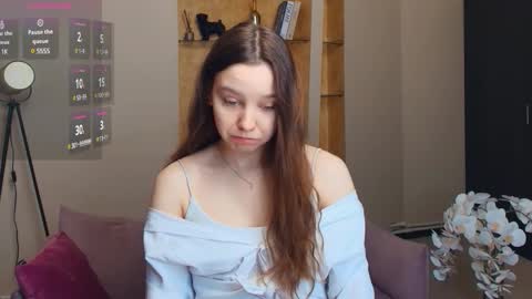 Lollita online show from 5, 12, 2025