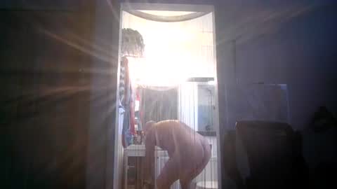 Snapshot of mesohorny4u247 chatting on 15, 4, 2026 ken online show from 15, 4, 2026