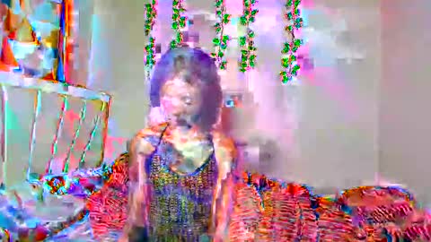 Snapshot of messyluna chatting on 19, 3, 2026 meggy and bree online show from 19, 3, 2026