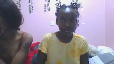 Snapshot of messyluna chatting on 24, 3, 2026 meggy and bree online show from 24, 3, 2026