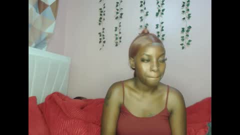 Snapshot of messyluna chatting on 11, 4, 2026 meggy and bree online show from 11, 4, 2026