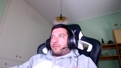 Snapshot of metalic18 chatting on 27, 9, 2025 FunnyTimeHere online show from 27, 9, 2025