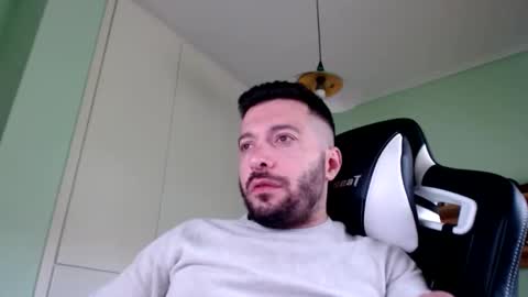 Snapshot of metalic18 chatting on 11, 4, 2026 FunnyTimeHere online show from 11, 4, 2026