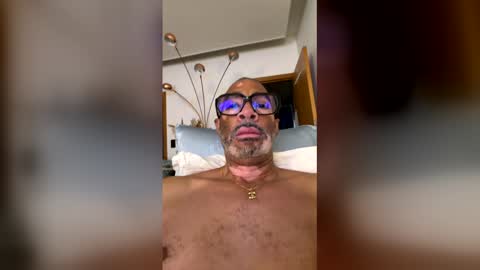 Snapshot of metis23x5cm chatting on 22, 4, 2026 Metis23cm online show from 22, 4, 2026