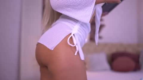 Snapshot of metishadusk chatting on 22, 7, 2026 Metisha online show from 22, 7, 2026