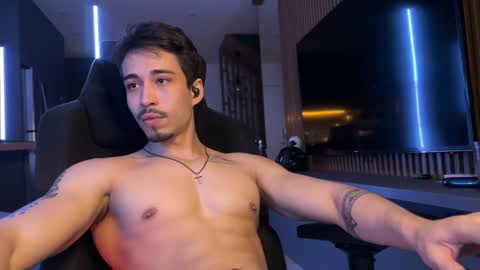 Snapshot of mettew22cm chatting on 4, 4, 2026 mettew22cm online show from 4, 4, 2026