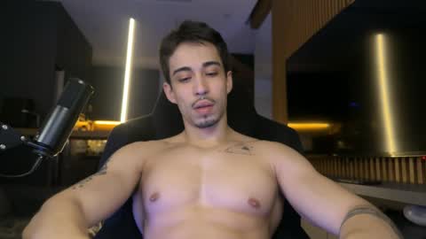 Snapshot of mettew22cm chatting on 18, 5, 2026 mettew22cm online show from 18, 5, 2026