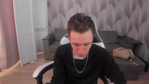 MEVERIK OUSHEN online show from 24, 4, 2026