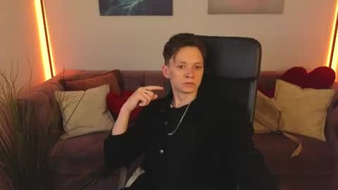 MEVERIK OUSHEN online show from 27, 6, 2026