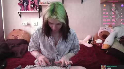 Mavis online show from 17, 9, 2025