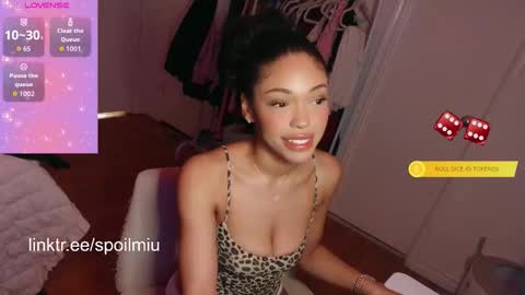 mew2wo online show from 2, 12, 2025