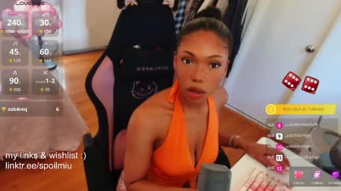 Snapshot of mew2wo chatting on 29, 4, 2026 mew2wo online show from 29, 4, 2026