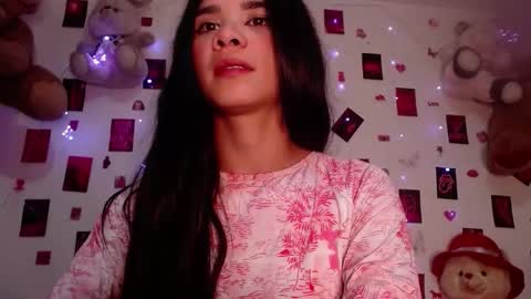 Snapshot of meygan_ chatting on 2, 10, 2025 meygan_ online show from 2, 10, 2025