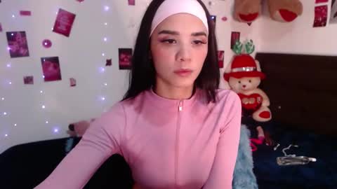 Snapshot of meygan_ chatting on 14, 11, 2025 meygan_ online show from 14, 11, 2025