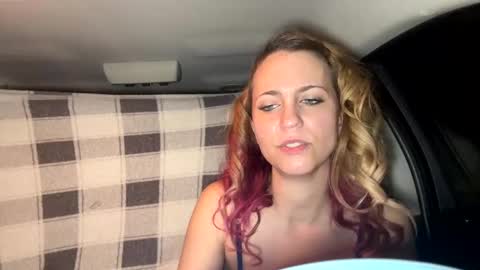 Snapshot of mezzy69 chatting on 26, 12, 2024 mezzy69 online show from 26, 12, 2024