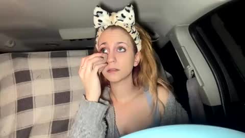 Snapshot of mezzy69 chatting on 6, 1, 2025 mezzy69 online show from 6, 1, 2025