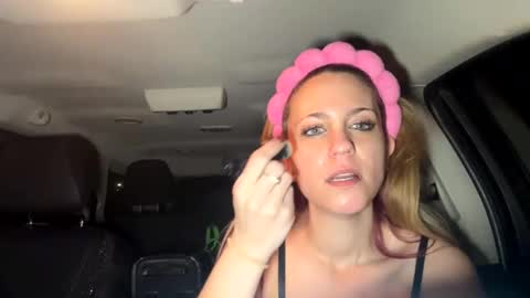 Snapshot of mezzy69 chatting on 13, 2, 2025 mezzy69 online show from 13, 2, 2025