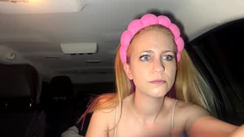 Snapshot of mezzy69 chatting on 20, 2, 2025 mezzy69 online show from 20, 2, 2025