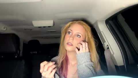 Snapshot of mezzy69 chatting on 24, 2, 2025 mezzy69 online show from 24, 2, 2025