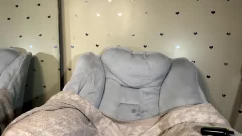 Snapshot of mezzy69 chatting on 3, 3, 2025 mezzy69 online show from 3, 3, 2025