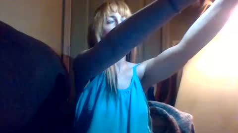 Snapshot of mezzy69 chatting on 13, 3, 2026 mezzy69 online show from 13, 3, 2026