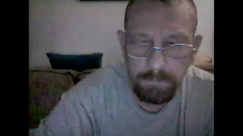 Snapshot of mhitch924 chatting on 8, 3, 2026 mhitch924 online show from 8, 3, 2026