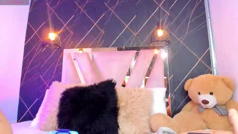 Mia online show from 18, 2, 2026