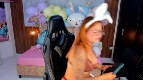 Snapshot of mia_18v chatting on 31, 3, 2026 Violett online show from 31, 3, 2026