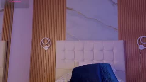 Snapshot of mia_2406_ chatting on 2, 12, 2025 mia online show from 2, 12, 2025